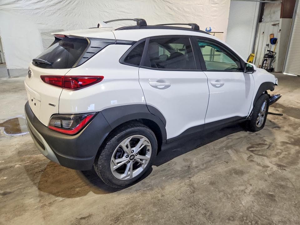2023 HYUNDAI KONA SEL 3