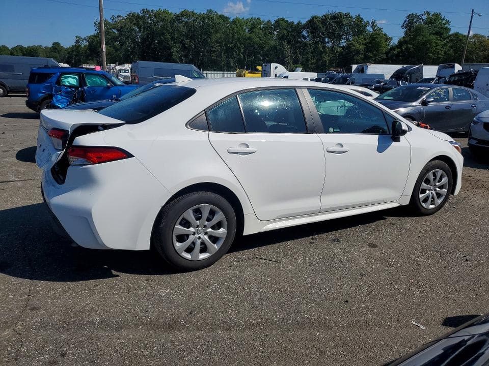 2026 TOYOTA COROLLA LE 3