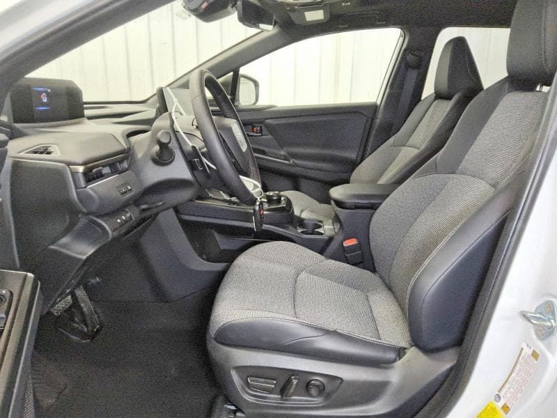 2026 TOYOTA BZ XLE PLUS 7