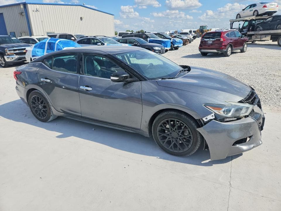 2018 NISSAN MAXIMA 3.5 SV 4