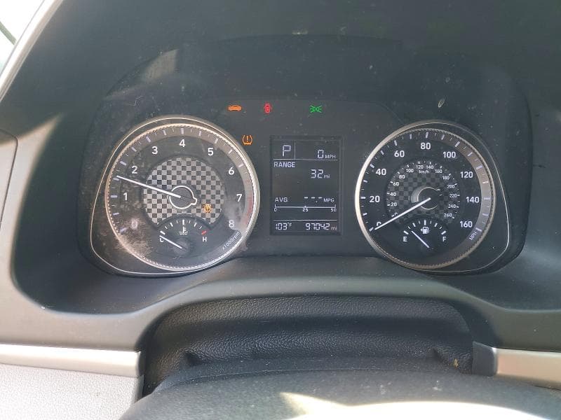 2019 HYUNDAI ELANTRA SE 9