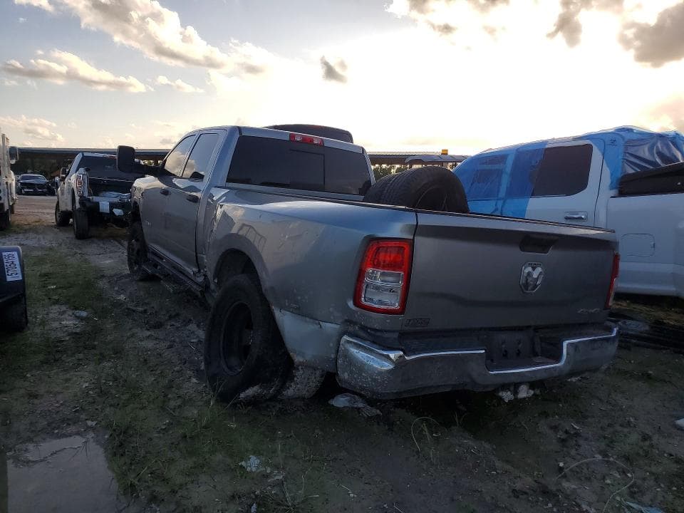 2021 RAM 3500 TRADESMAN 2