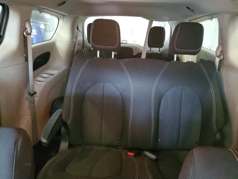 2021 CHRYSLER VOYAGER L 10