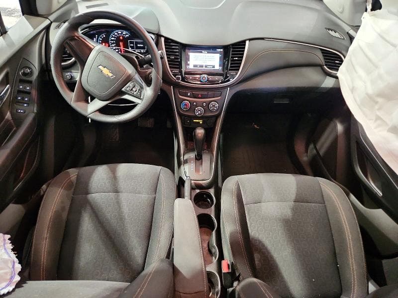 2017 CHEVROLET TRAX LS 8