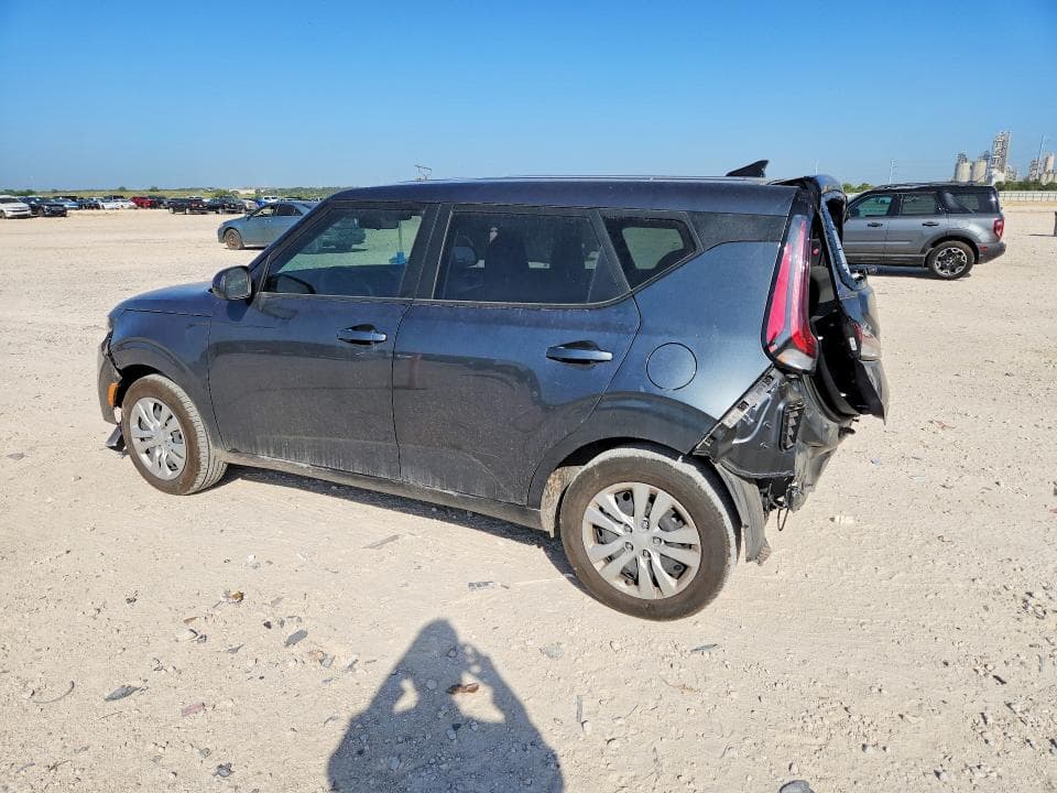 2025 KIA SOUL LX 2