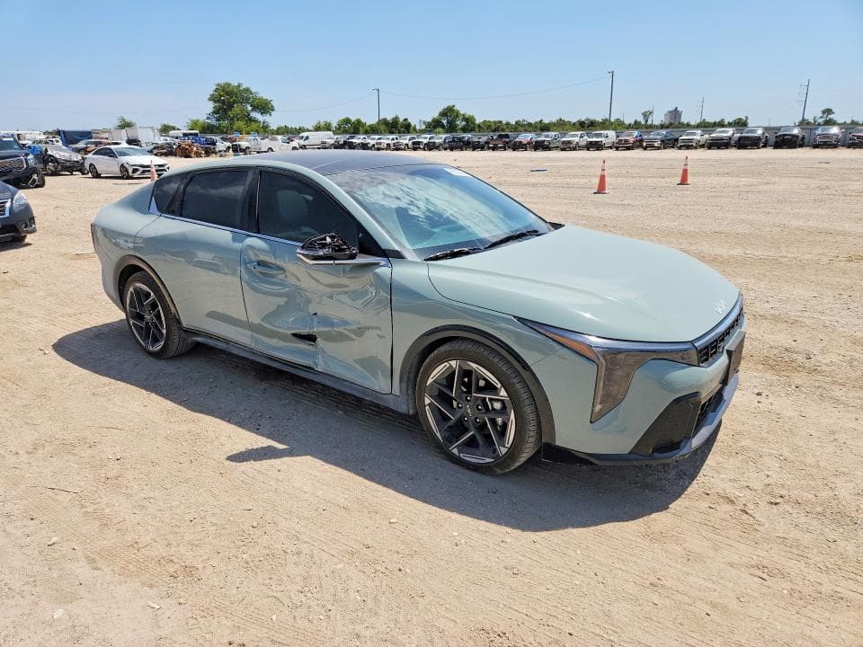 2026 KIA K4 GT LINE 4