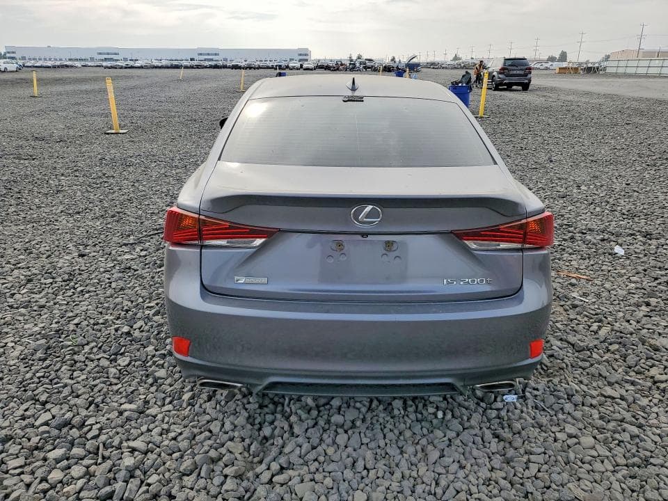 2017 LEXUS IS 200T 6
