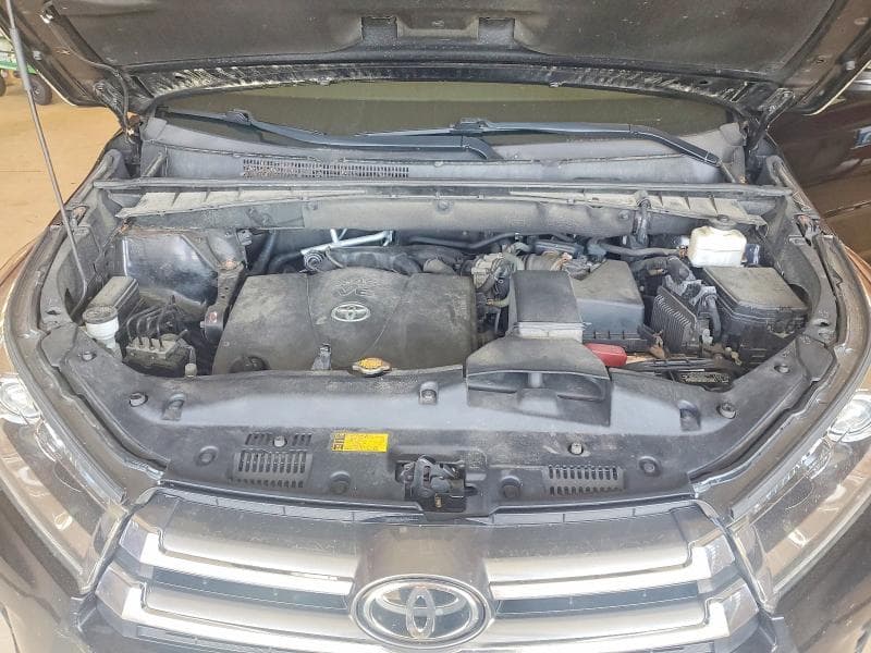2017 TOYOTA HIGHLANDER LIMITED PLATINUM 12