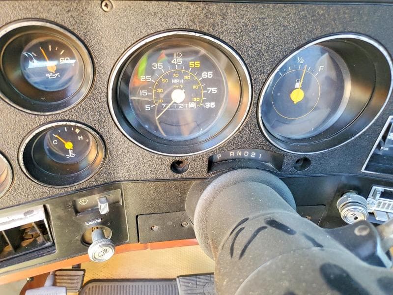 1982 GMC C2500 9