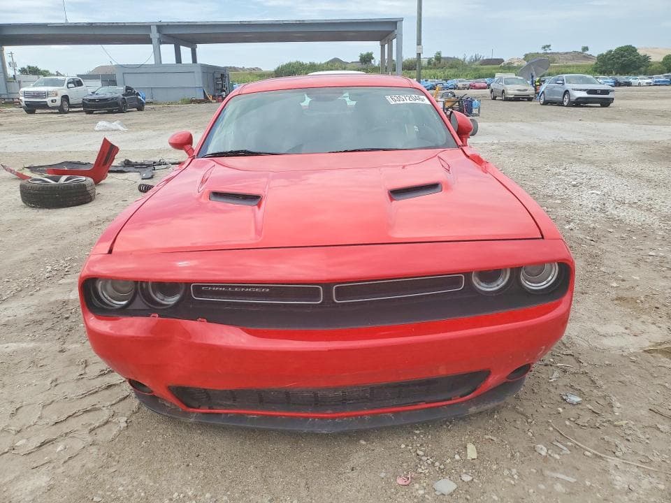 2019 DODGE CHALLENGER SXT 5