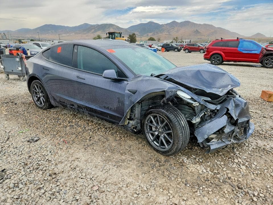 2021 TESLA MODEL 3 4