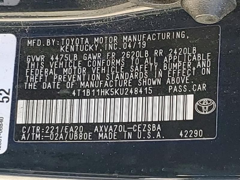 2019 TOYOTA CAMRY SE 12