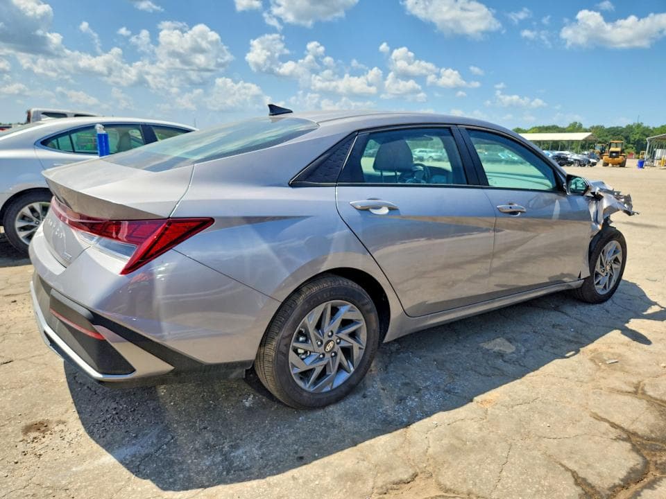 2025 HYUNDAI ELANTRA HYBRID BLUE 3