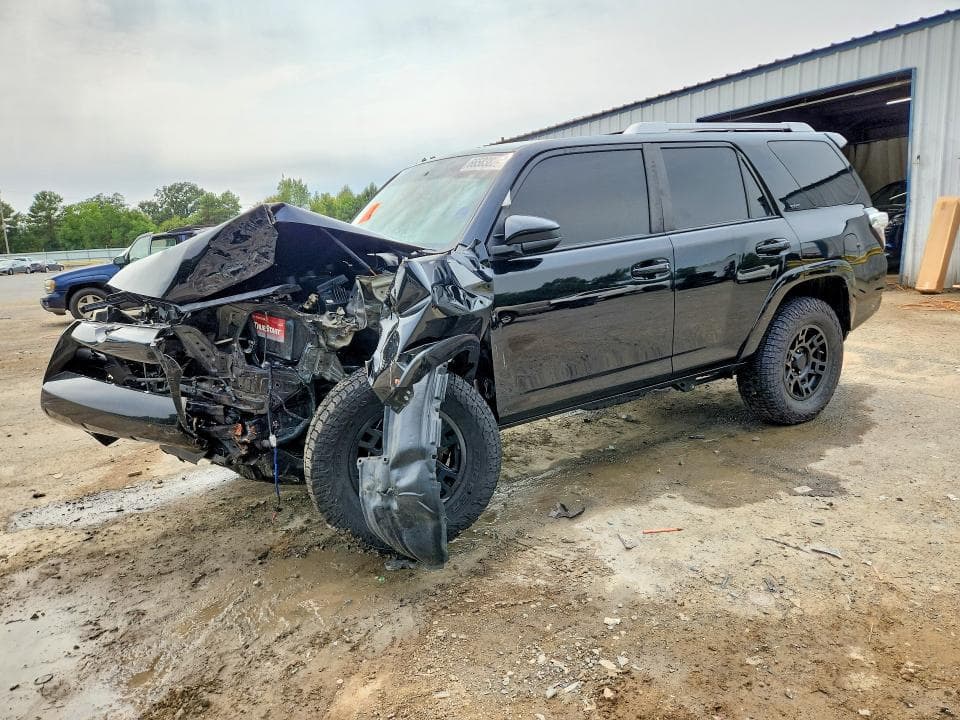 2018 TOYOTA 4RUNNER SR5