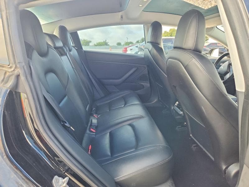 2019 TESLA MODEL 3 10