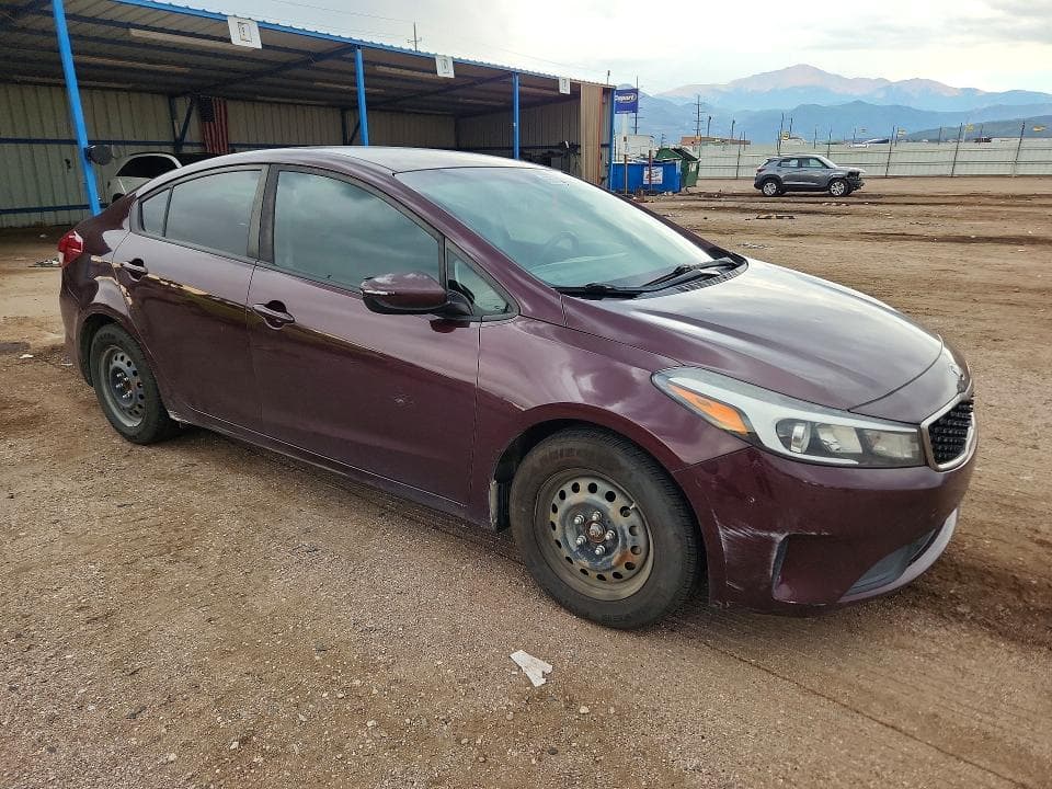 2017 KIA FORTE LX 4