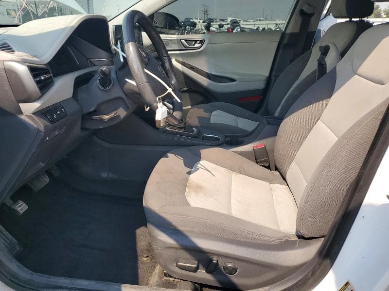 2020 HYUNDAI IONIQ SE 7
