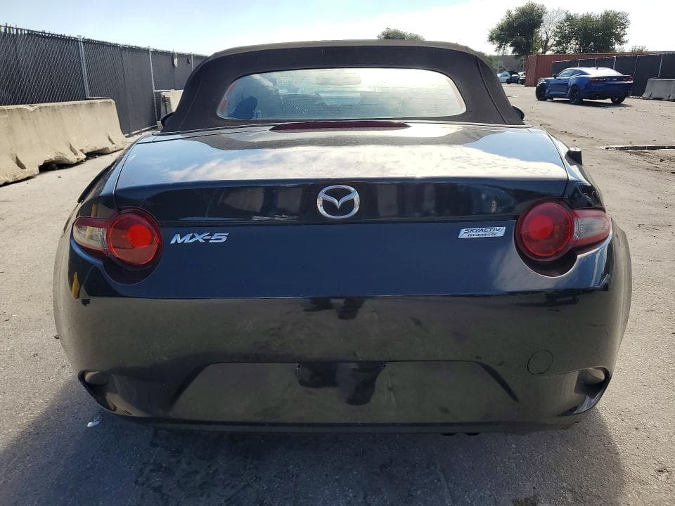 2018 MAZDA MX-5 MIATA SPORT 6