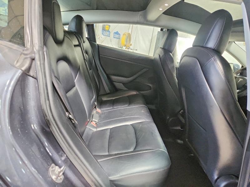 2022 TESLA MODEL 3 10