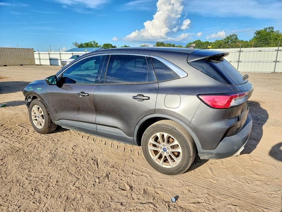 2020 FORD ESCAPE SE 2
