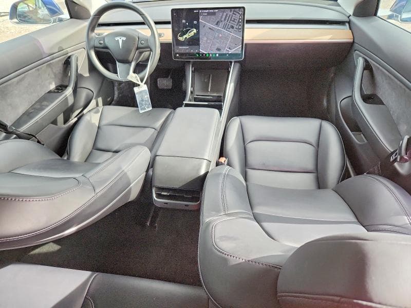2019 TESLA MODEL 3 8