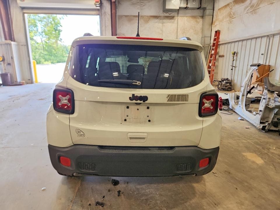 2018 JEEP RENEGADE LATITUDE 6
