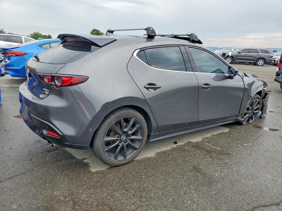2021 MAZDA 3 PREMIUM PLUS 3