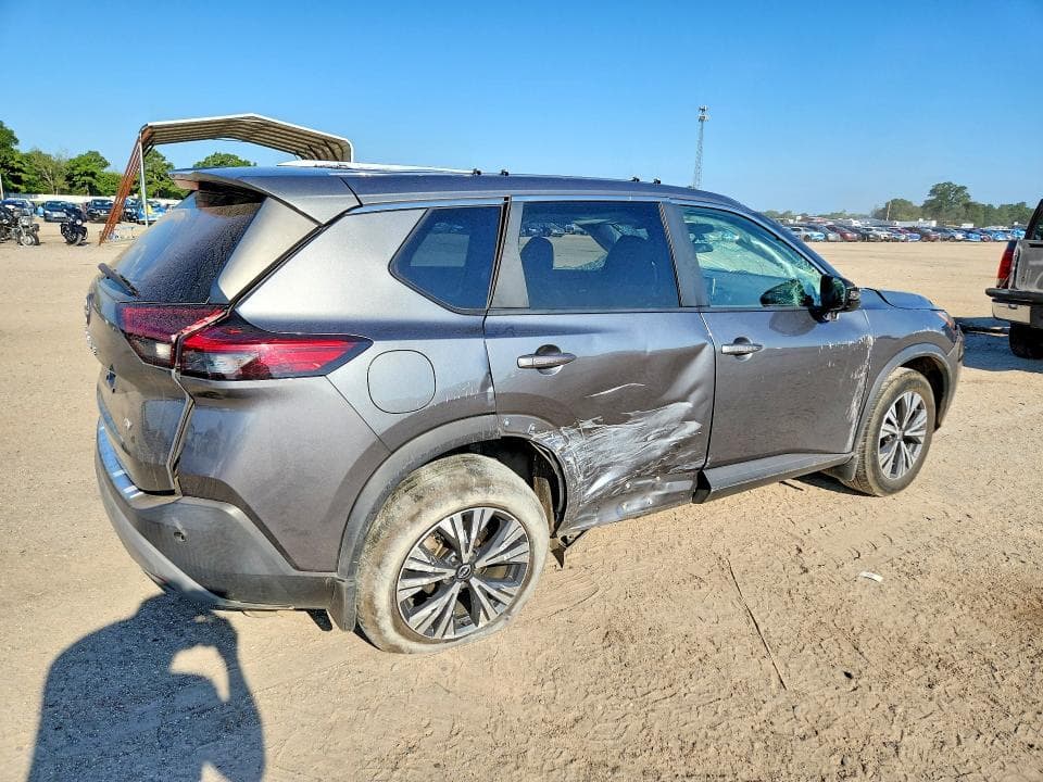 2022 NISSAN ROGUE SV 3
