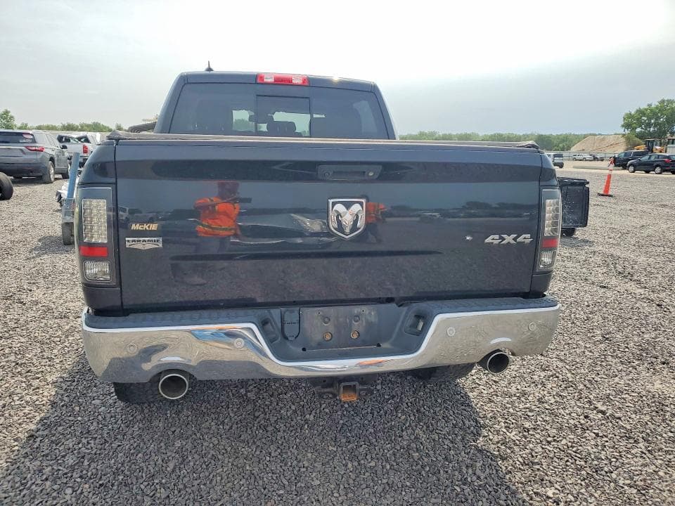 2017 RAM 1500 LARAMIE 6