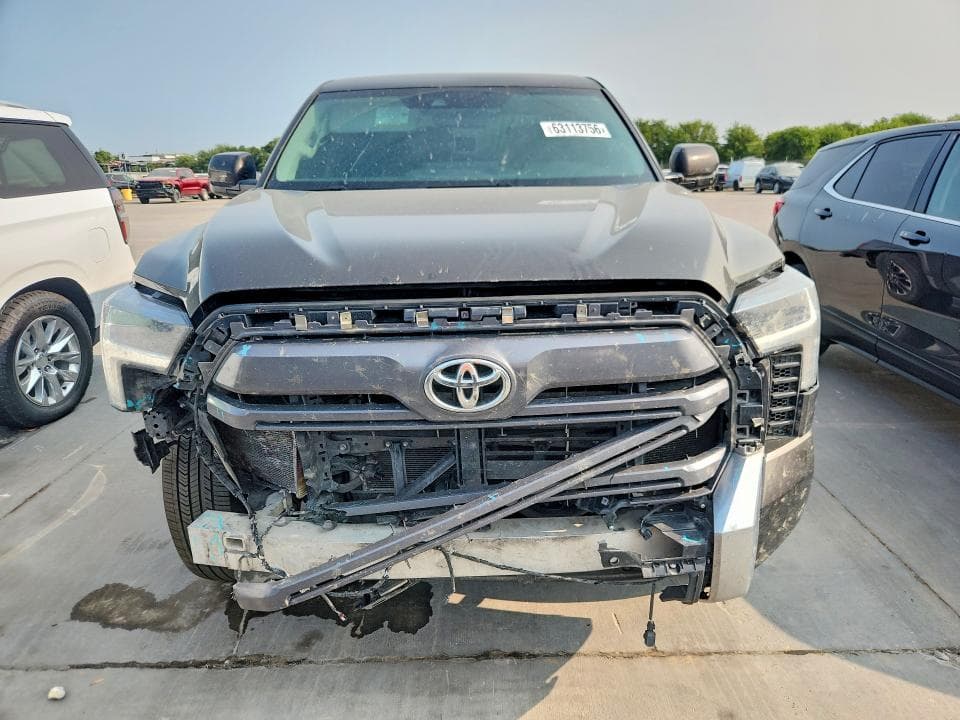 2024 TOYOTA TUNDRA CREWMAX LIMITED 5