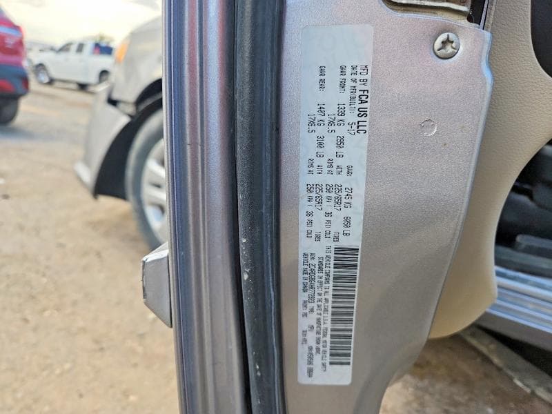 2017 DODGE GRAND CARAVAN SE 13