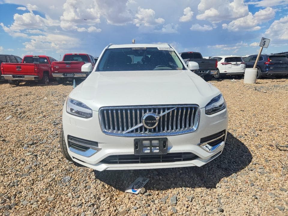 2024 VOLVO XC90 PLUS 5
