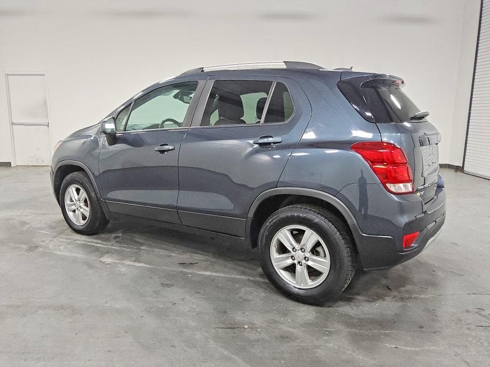 2021 CHEVROLET TRAX 1LT 2