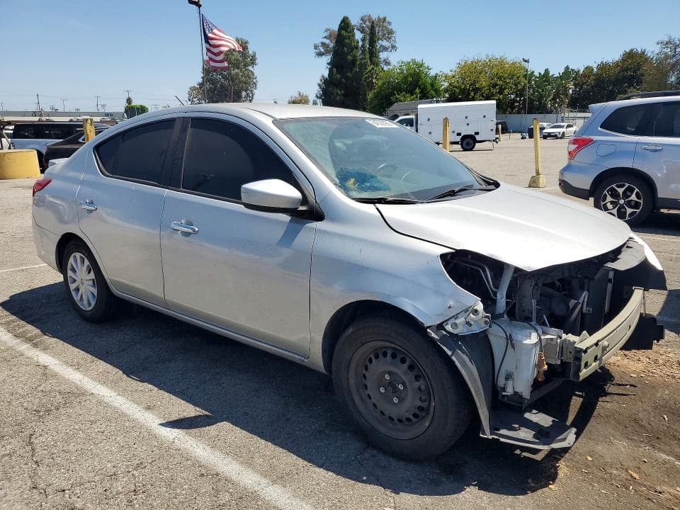 2019 NISSAN VERSA SV 4