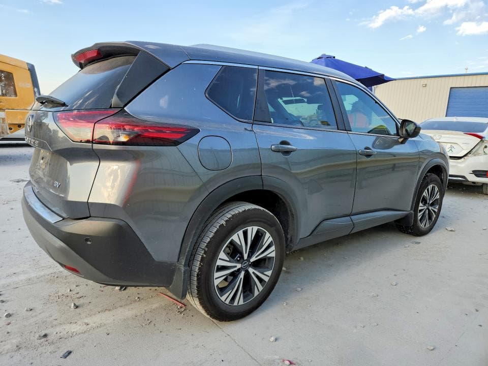 2023 NISSAN ROGUE SV 3