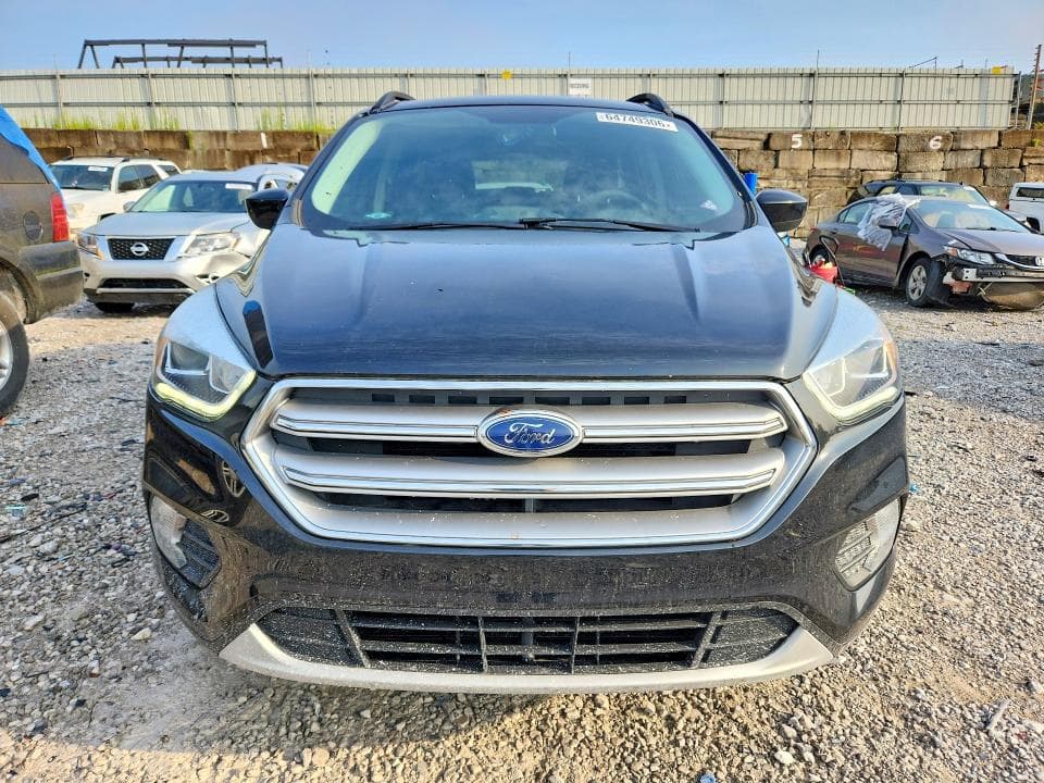2017 FORD ESCAPE SE 5