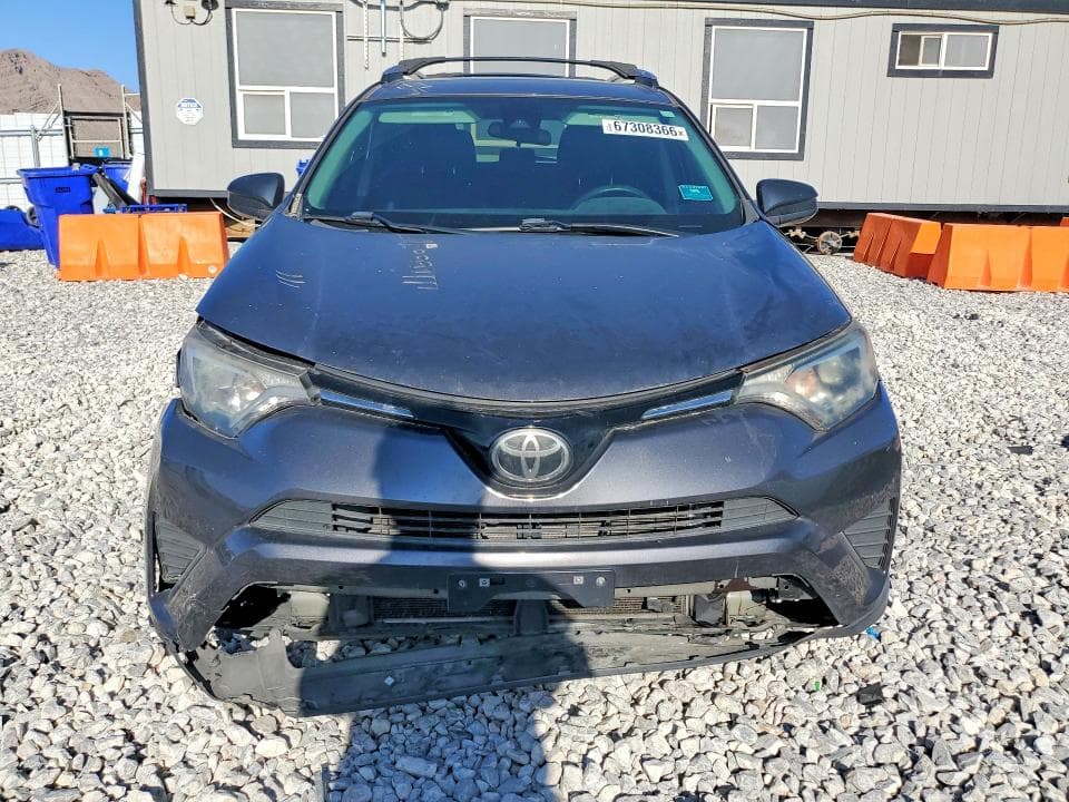 2018 TOYOTA RAV4 LE 5