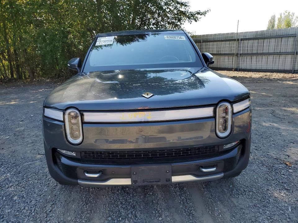 2022 RIVIAN R1T ADVENTURE 5