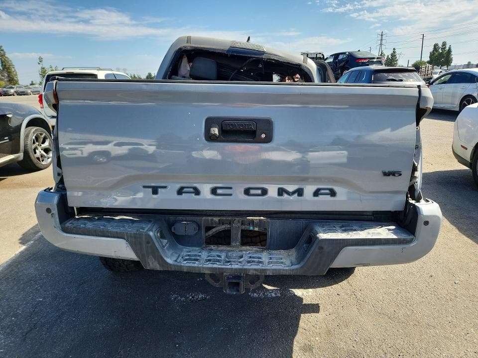 2018 TOYOTA TACOMA TRD OFF-ROAD 6