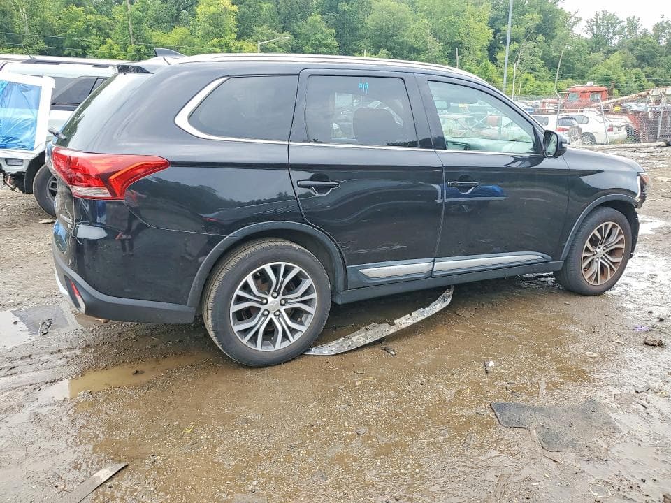 2017 MITSUBISHI OUTLANDER SE 3