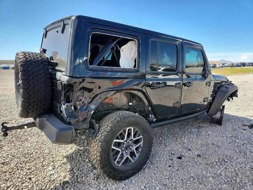 2024 JEEP WRANGLER SAHARA 3