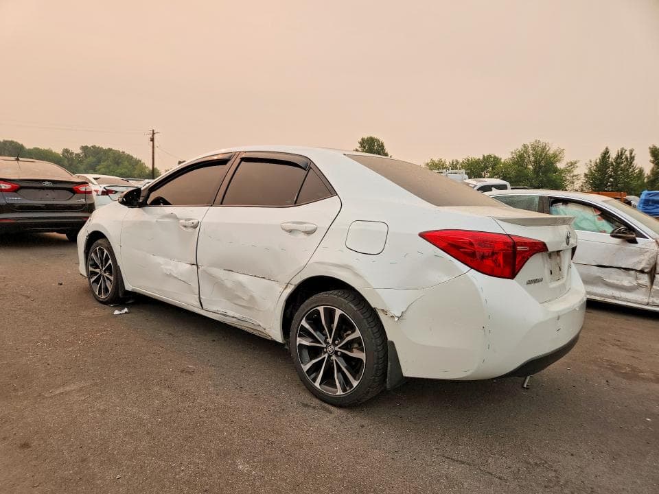 2017 TOYOTA COROLLA SE 2
