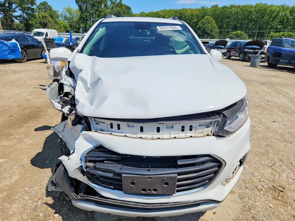 2019 CHEVROLET TRAX 1LT 5