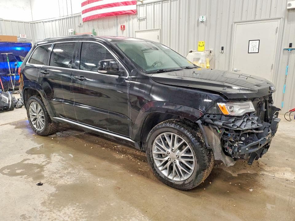 2017 JEEP GRAND CHEROKEE SUMMIT 4