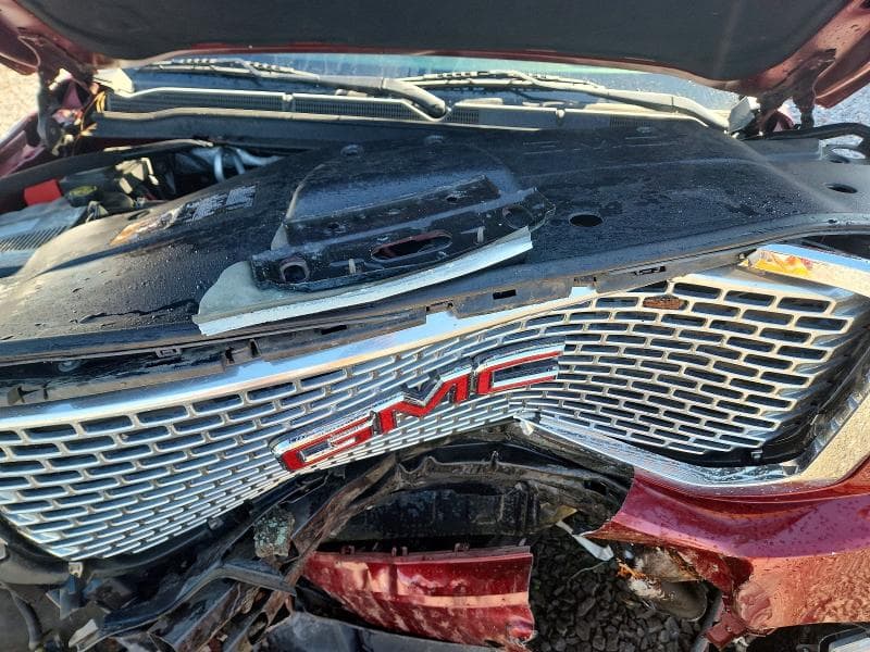 2017 GMC YUKON DENALI 12