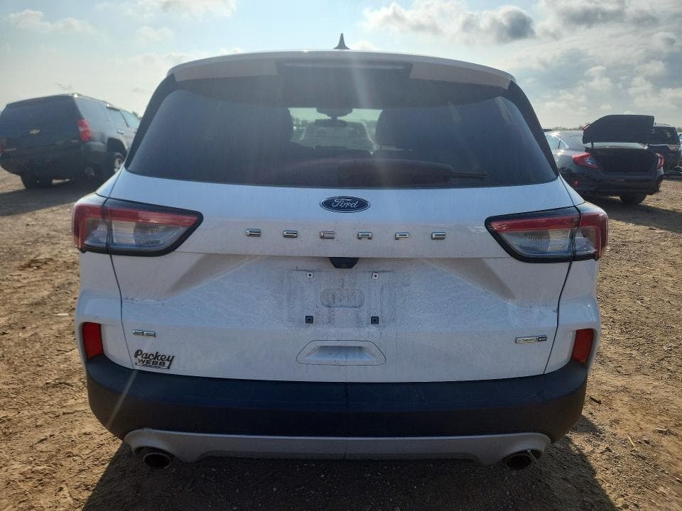 2020 FORD ESCAPE SE 6