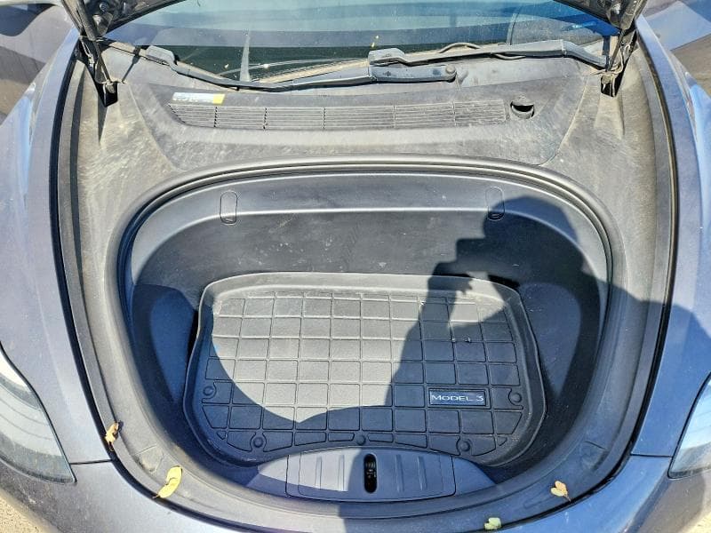 2018 TESLA MODEL 3 11
