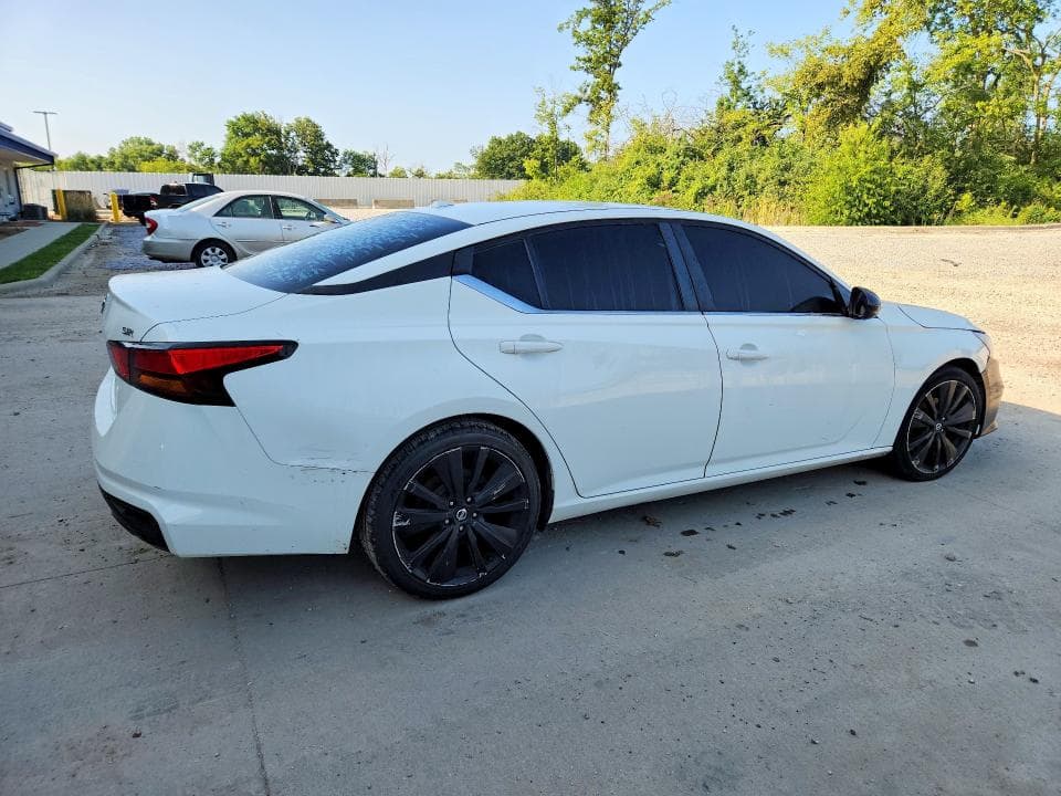 2019 NISSAN ALTIMA SR 3