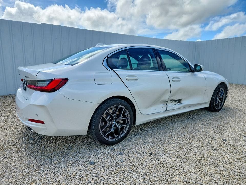 2026 BMW 330XI 3