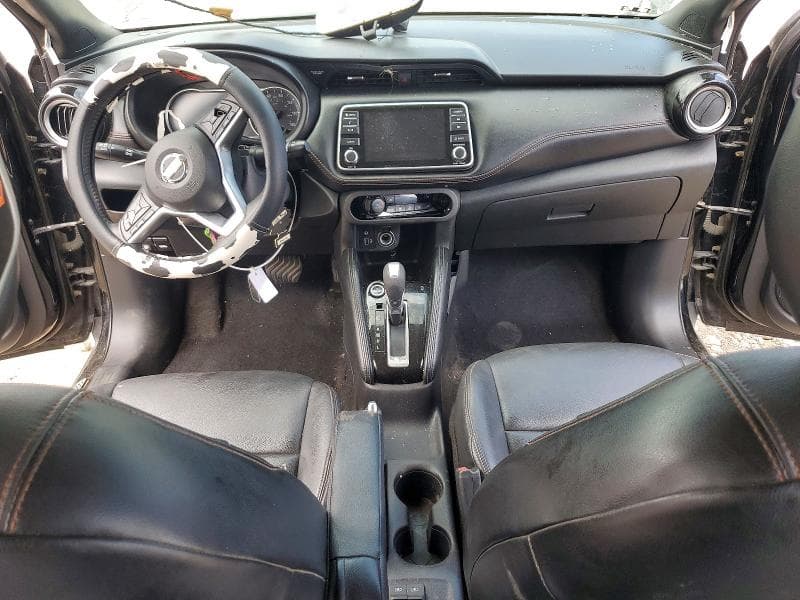 2019 NISSAN KICKS SR 8